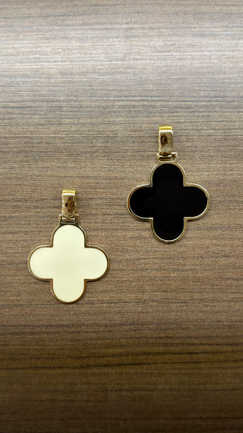 Enamel Pendant | Four Leaf