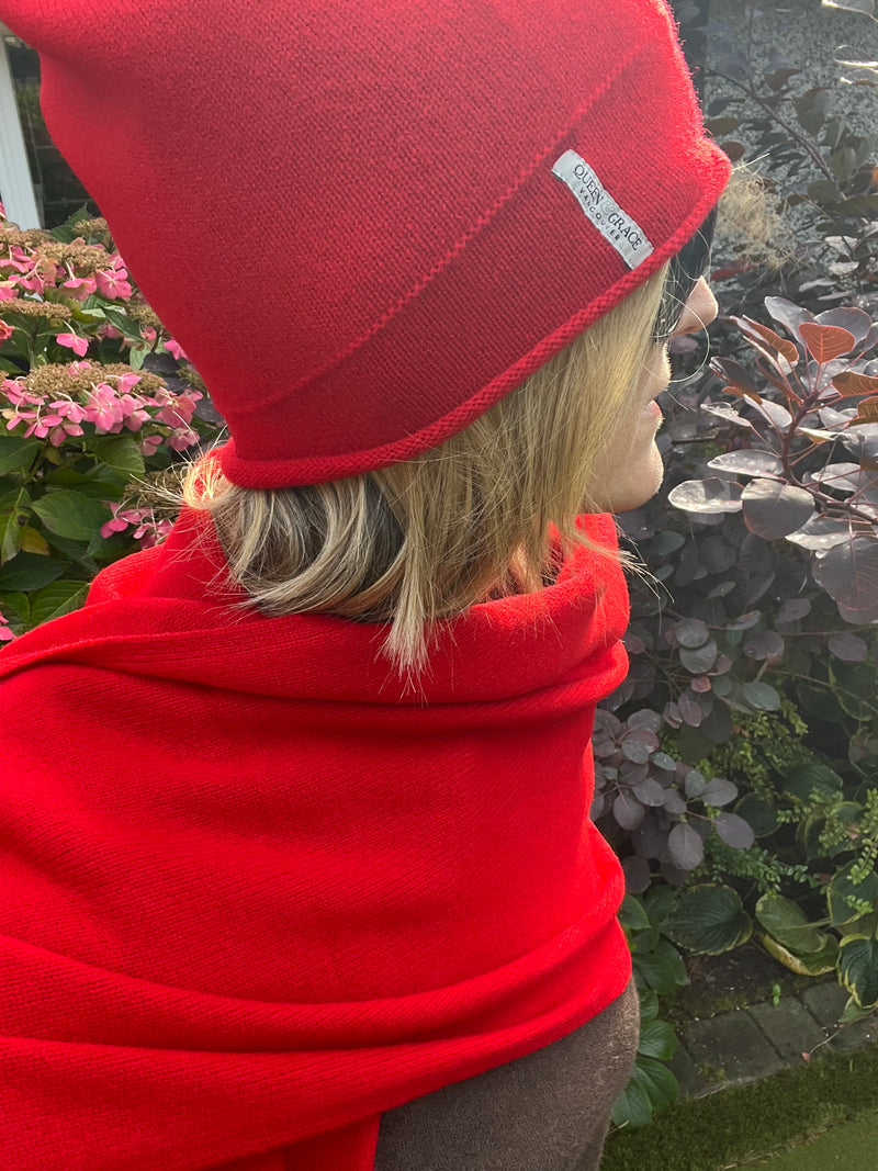 Cashmere Toque + Scarf Set | Taia