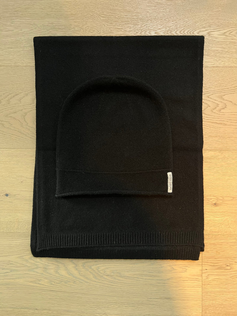 Cashmere Toque + Scarf Set | Taia