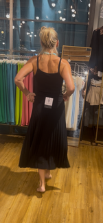 Italian Pleated Skirt | Swish