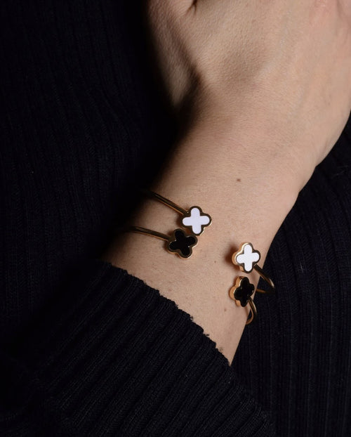 Francesca Bianchi Bracelet | Flower