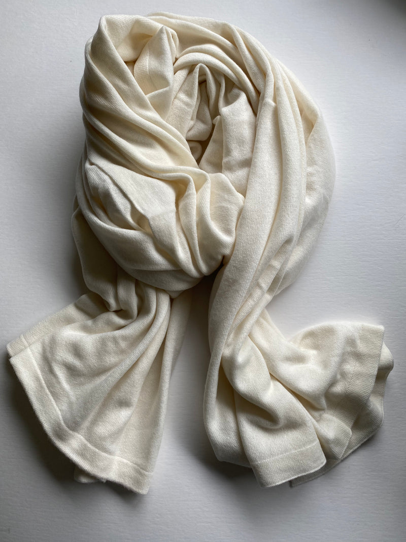 Cashmere Blanket Travel Wrap Cream | Parchment