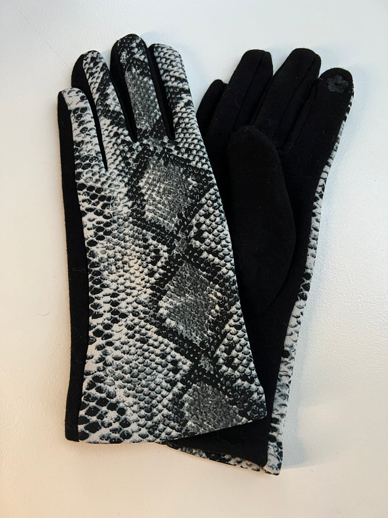 Ladies Gloves | Black Snake