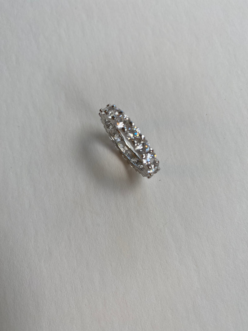 Diamond Eternity Band | Geo