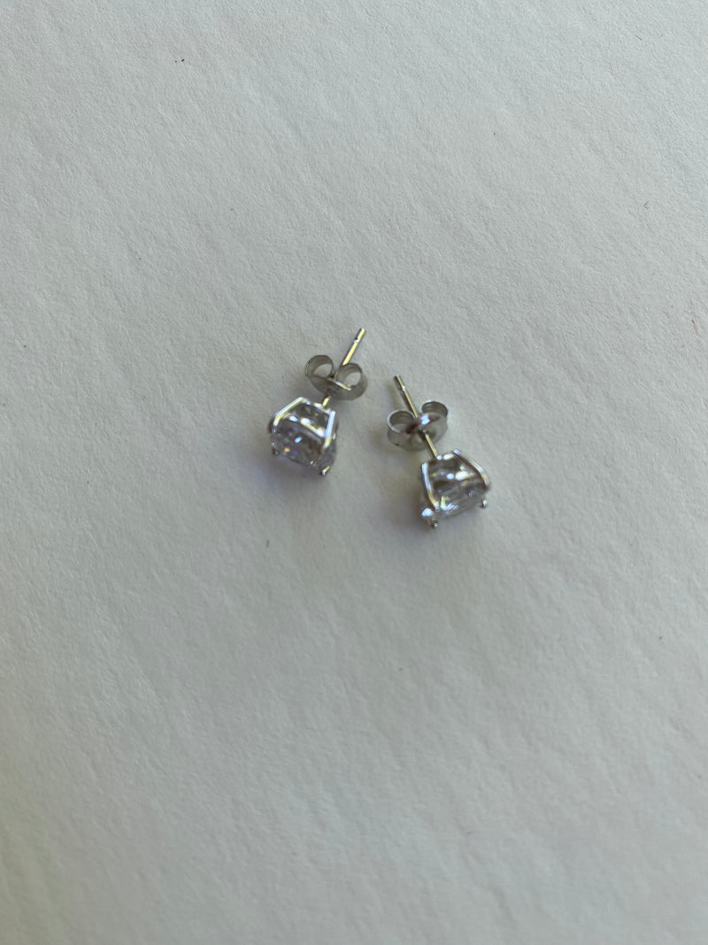 Swarovski Diamond Studs | Seven Sizes