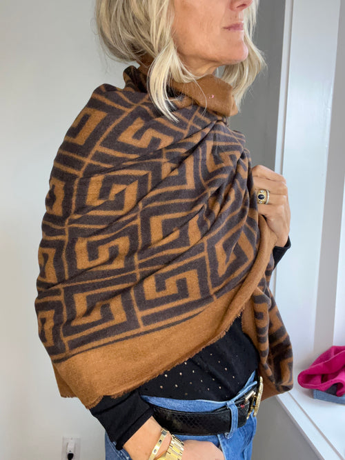 Geometric Scarf