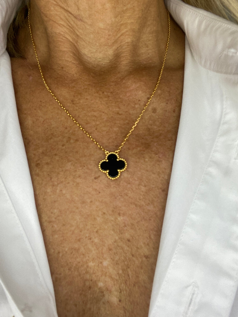 Clover Necklace Yellow Gold Black Onyx