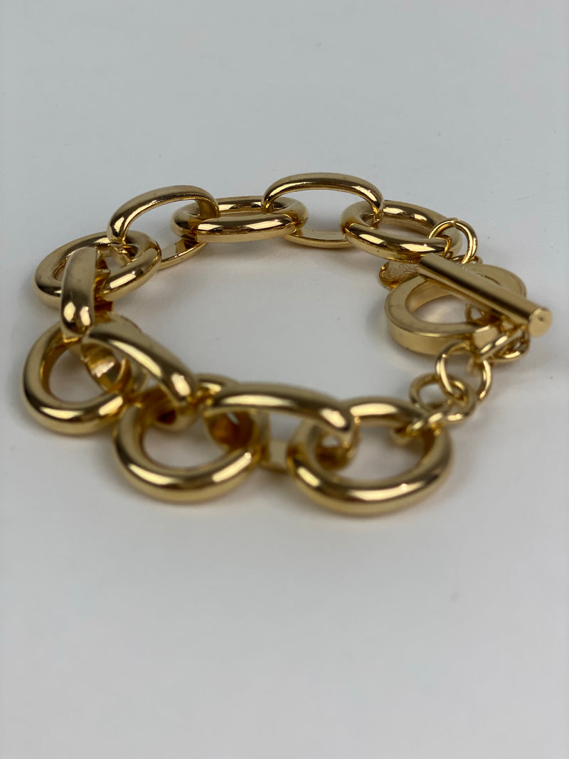 Chunky Gold O-Link Bracelet | Annabel BEST SELLER