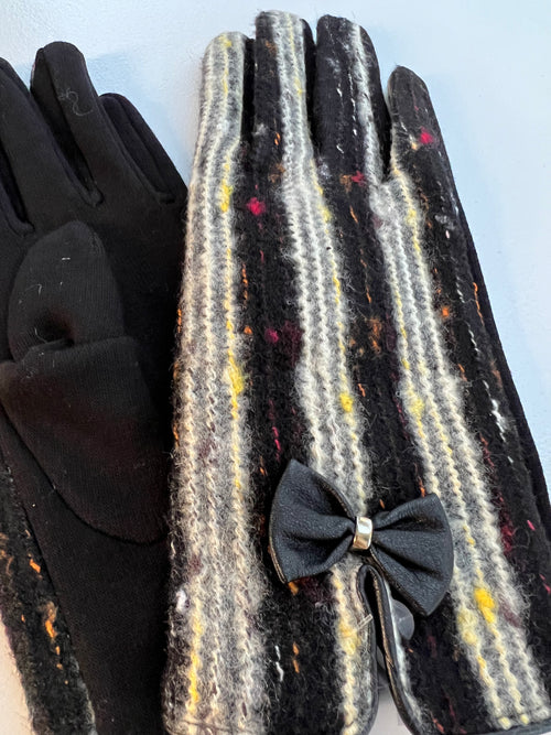 Ladies Gloves | Black Stripe