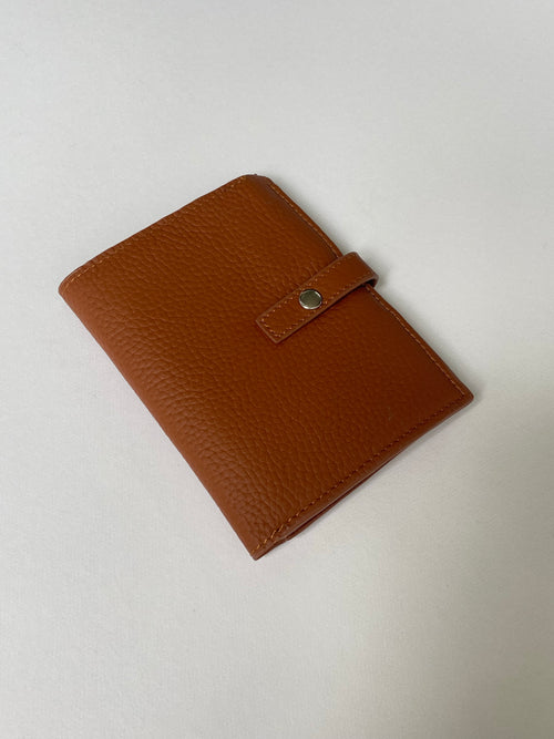 Medium Leather Wallet | Walnut